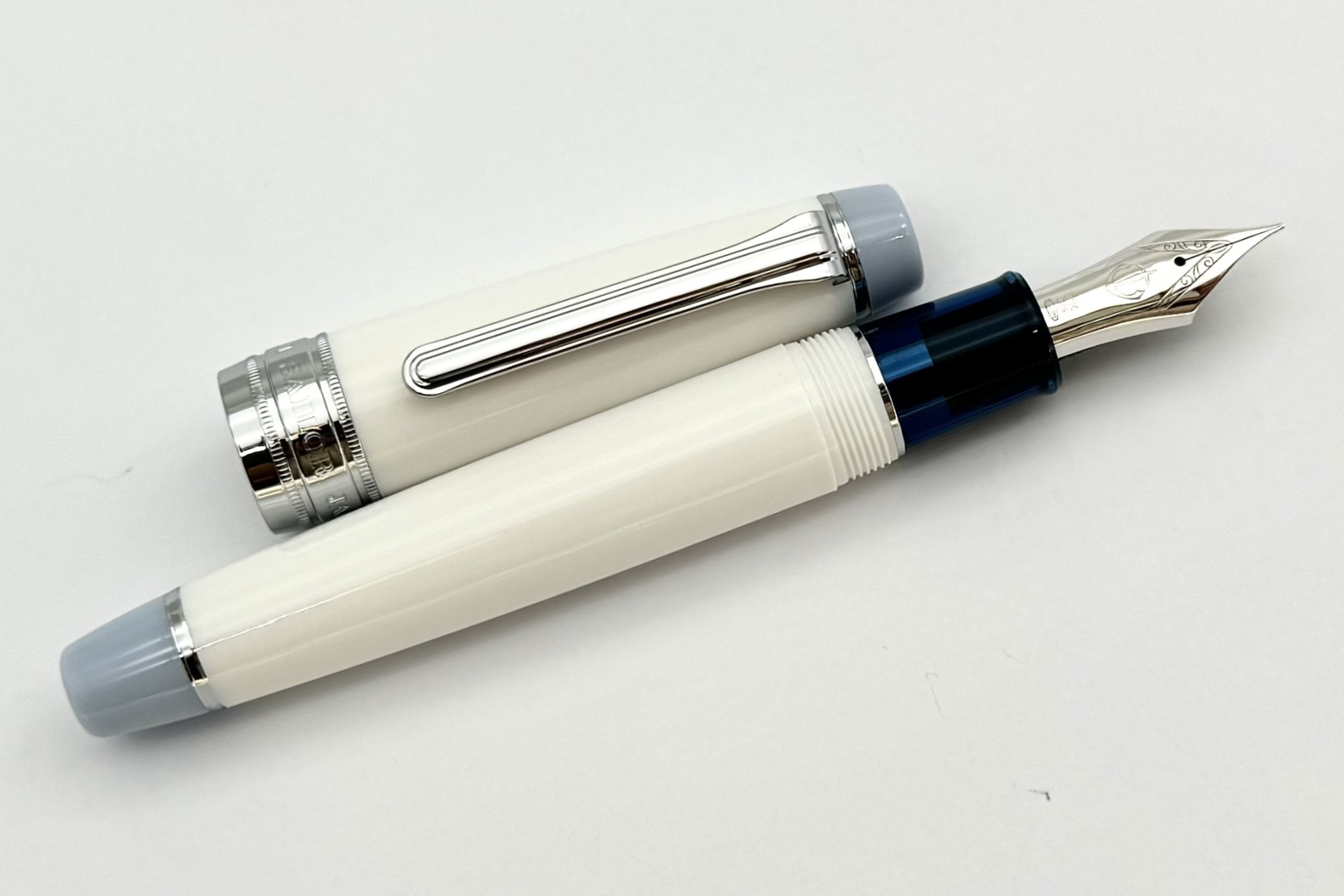 SailorLEProGearKingofPensTeatimeAroundtheWorldAfternoonTeaThreeTiersFP_E